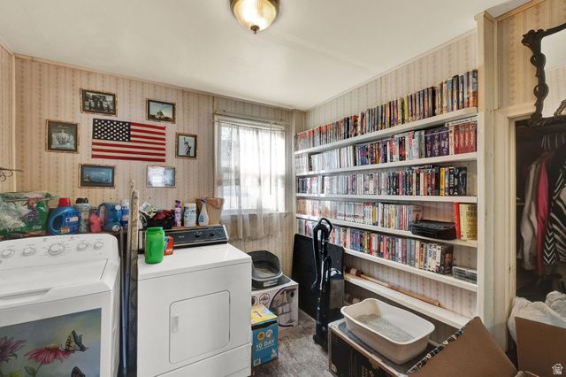 1017 W 300 S, Salt Lake City, UT 84104