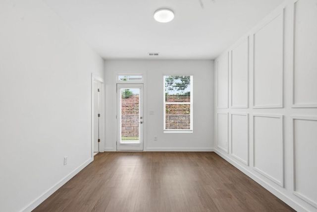 1096 Glen Opal Drive, Decatur, GA 30032