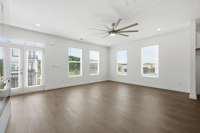 1096 Glen Opal Drive, Decatur, GA 30032