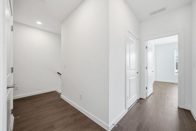 1096 Glen Opal Drive, Decatur, GA 30032