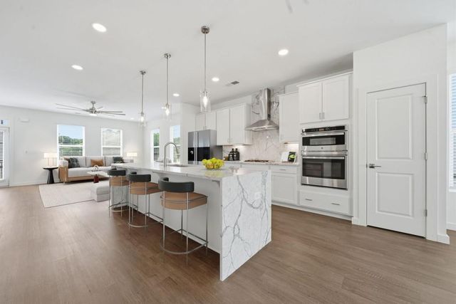 1096 Glen Opal Drive, Decatur, GA 30032