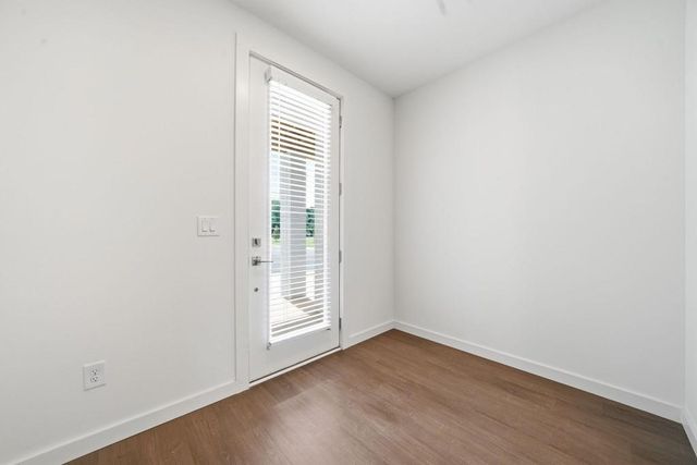 1096 Glen Opal Drive, Decatur, GA 30032