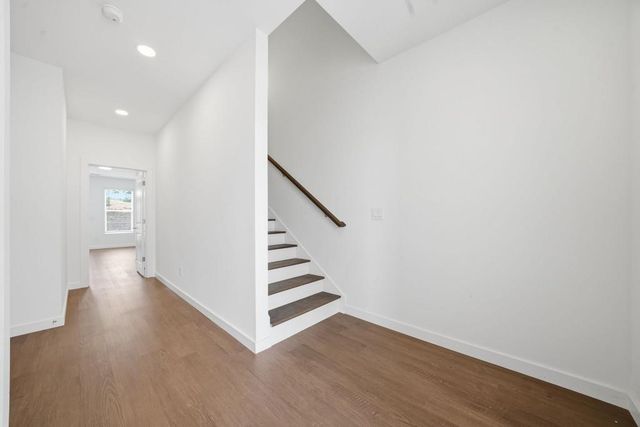 1096 Glen Opal Drive, Decatur, GA 30032