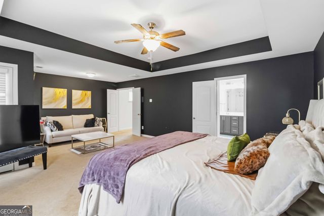 5708 Radford Loop, Fairburn, GA 30213