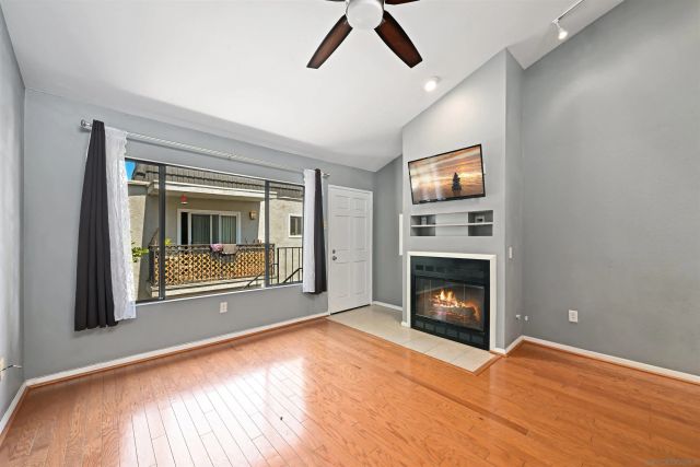 4576 Hawley 5, San Diego, CA 92116