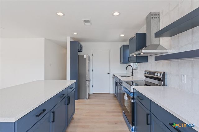 1901 S 16th Street A, Waco, TX 76706