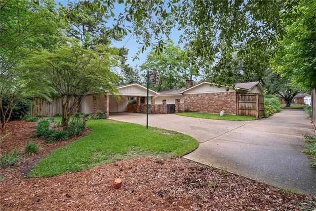 3707 Swansea Drive, Mobile, AL 36608