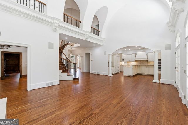 420 Morgan Oak Circle, Atlanta, GA 30342