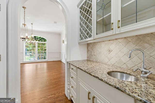420 Morgan Oak Circle, Atlanta, GA 30342