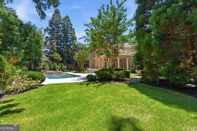 420 Morgan Oak Circle, Atlanta, GA 30342