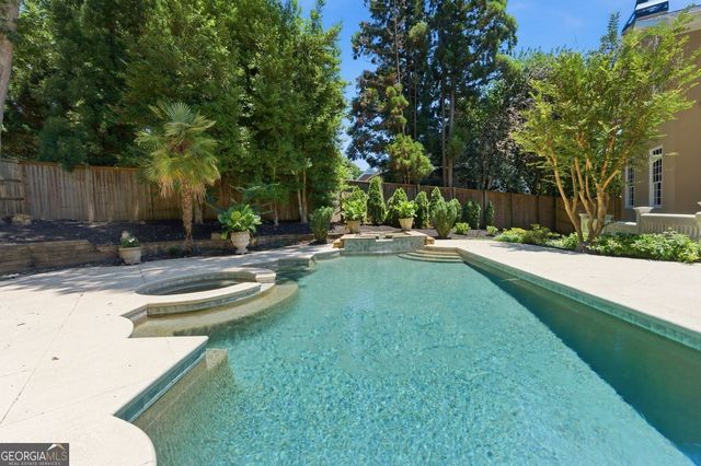 420 Morgan Oak Circle, Atlanta, GA 30342