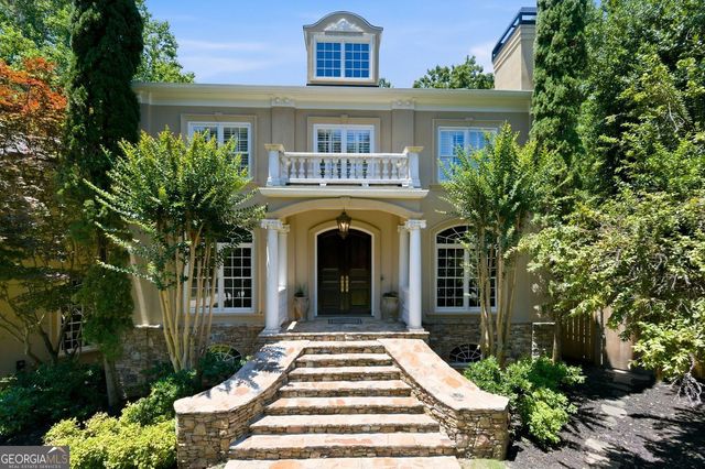 420 Morgan Oak Circle, Atlanta, GA 30342