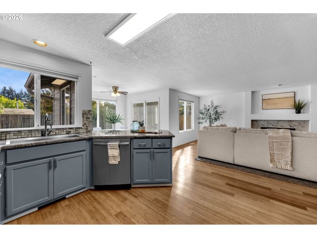 6707 Ne 65TH Ave, Vancouver, WA 98661