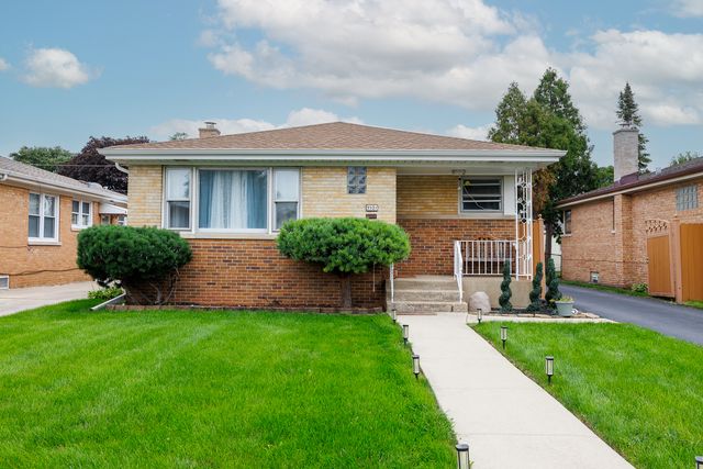 3521 Sarah Street, Franklin Park, IL 60131