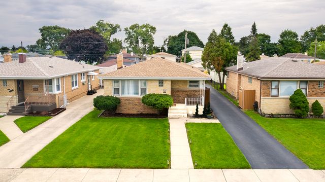 3521 Sarah Street, Franklin Park, IL 60131