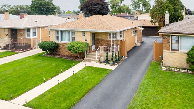 3521 Sarah Street, Franklin Park, IL 60131