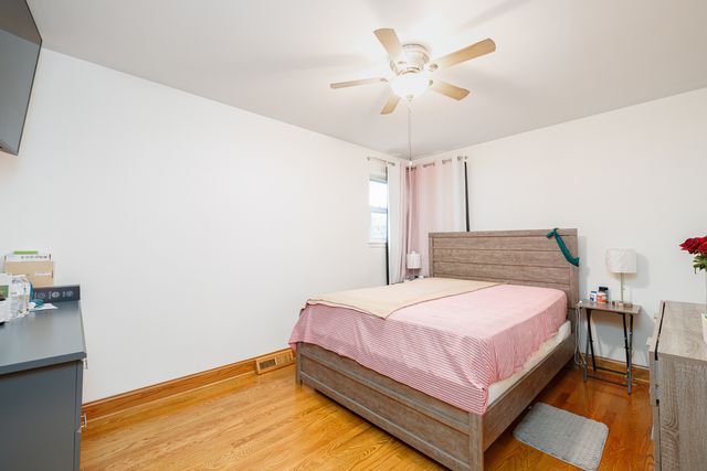 3521 Sarah Street, Franklin Park, IL 60131