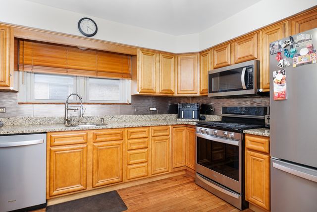 3521 Sarah Street, Franklin Park, IL 60131