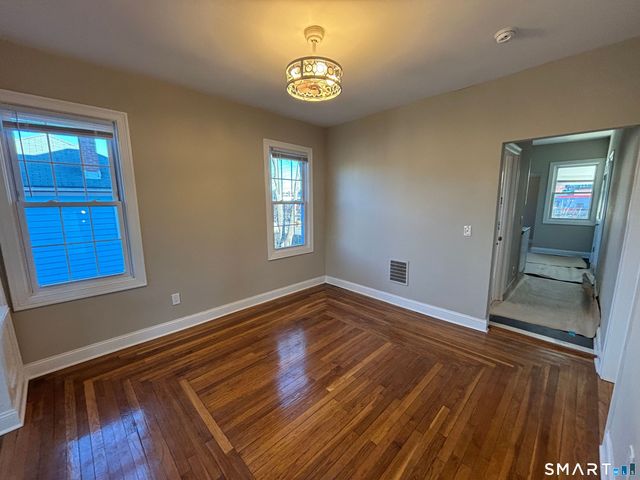 19 Darina Place, Milford, CT 06460