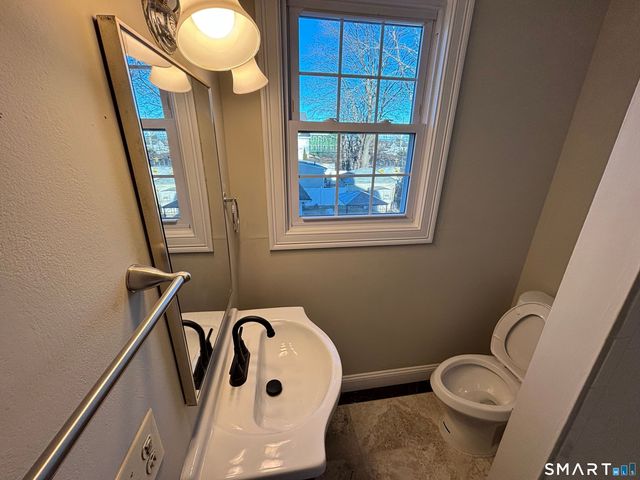 19 Darina Place, Milford, CT 06460