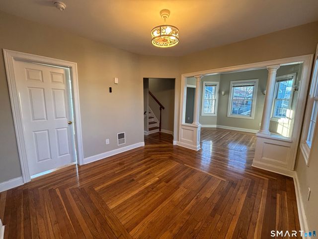 19 Darina Place, Milford, CT 06460