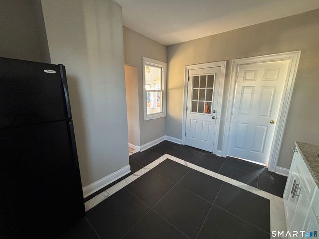 19 Darina Place, Milford, CT 06460