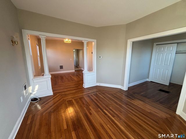 19 Darina Place, Milford, CT 06460