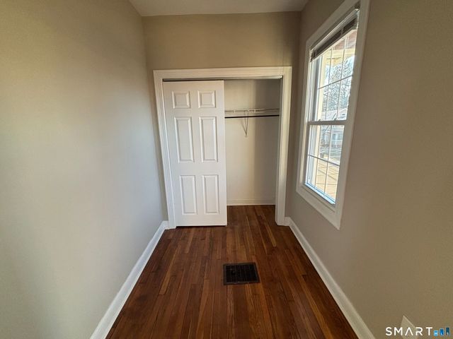 19 Darina Place, Milford, CT 06460