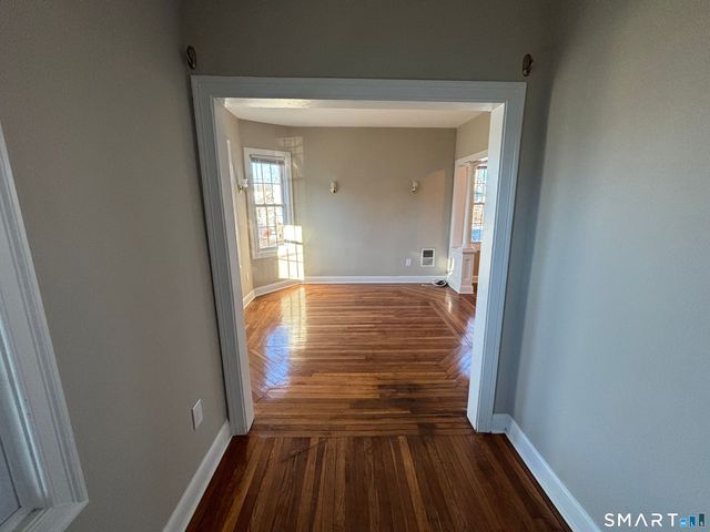 19 Darina Place, Milford, CT 06460