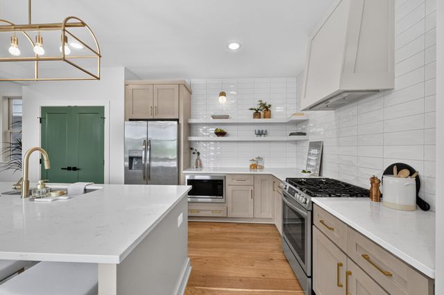 438 Patterson St, Nashville, TN 37211