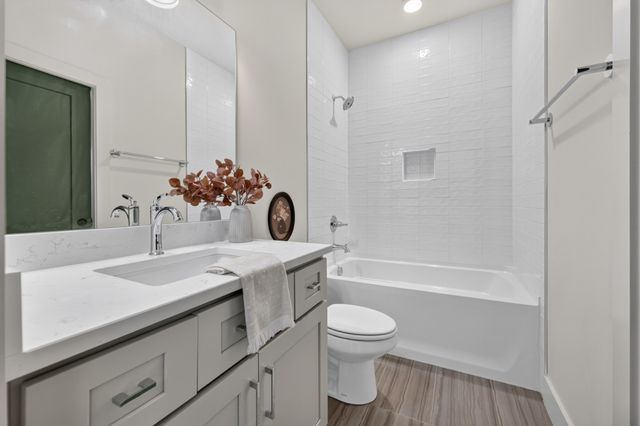 438 Patterson St, Nashville, TN 37211