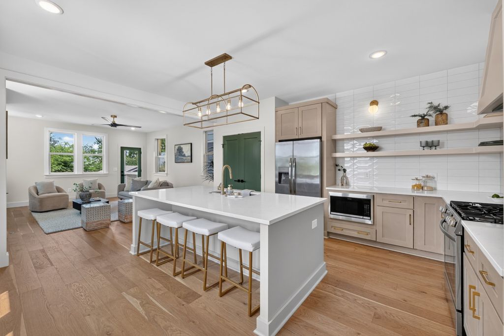 438 Patterson St, Nashville, TN 37211