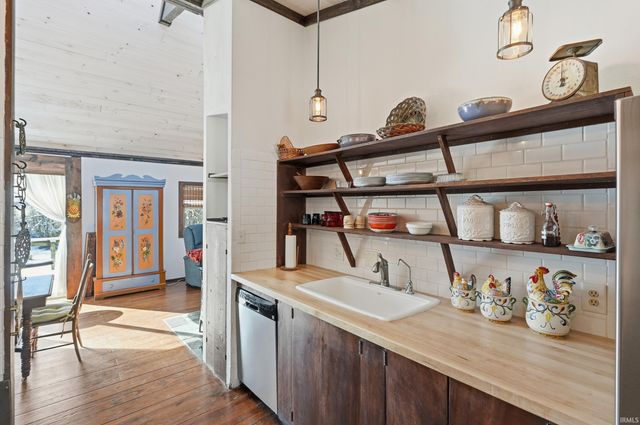 4720 County Road 12 Road, Waterloo, IN 46793