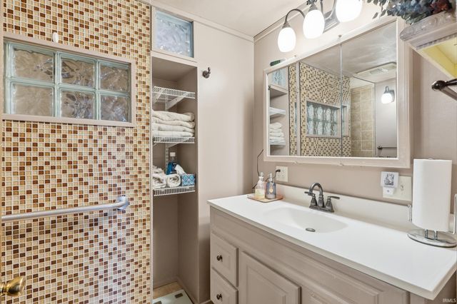 4720 County Road 12 Road, Waterloo, IN 46793