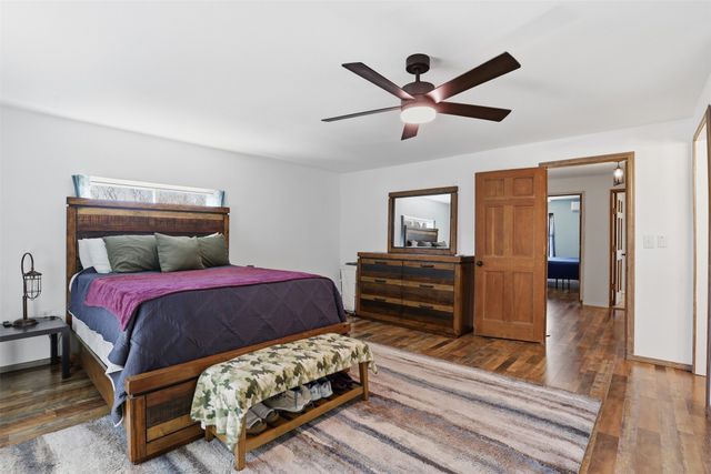 613 Mustang Trail, Granbury, TX 76049