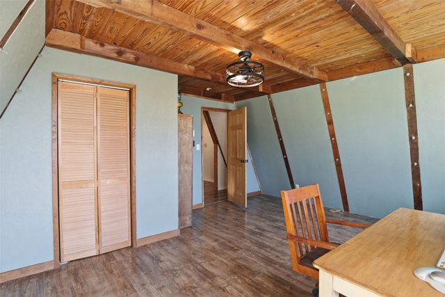 613 Mustang Trail, Granbury, TX 76049