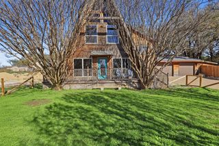 613 Mustang Trail, Granbury, TX 76049