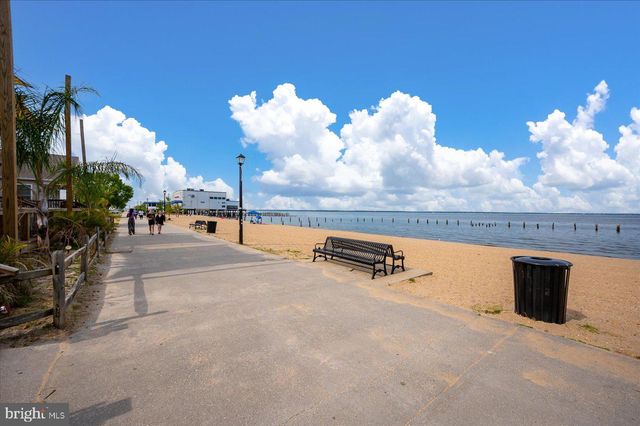 326 12TH ST, Colonial Beach, VA 22443