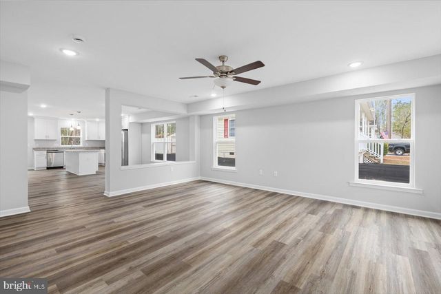 326 12TH ST, Colonial Beach, VA 22443