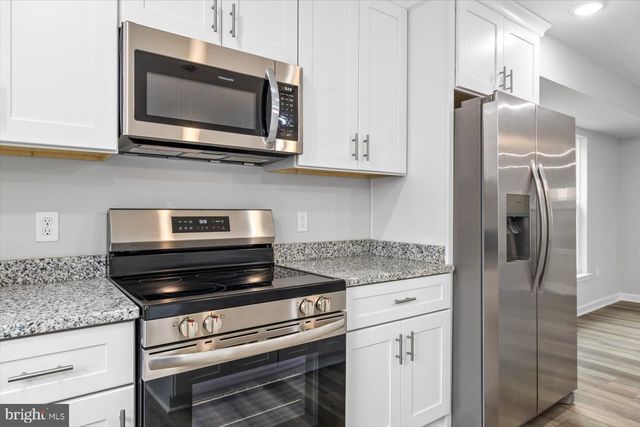 326 12TH ST, Colonial Beach, VA 22443
