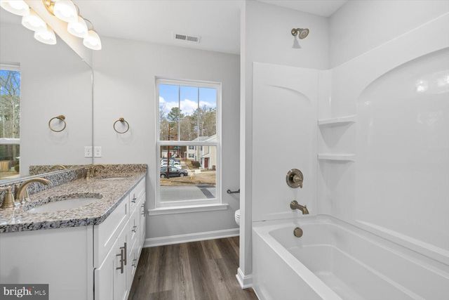 326 12TH ST, Colonial Beach, VA 22443