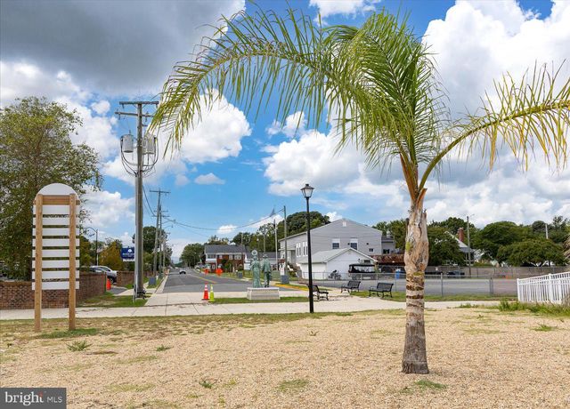 326 12TH ST, Colonial Beach, VA 22443