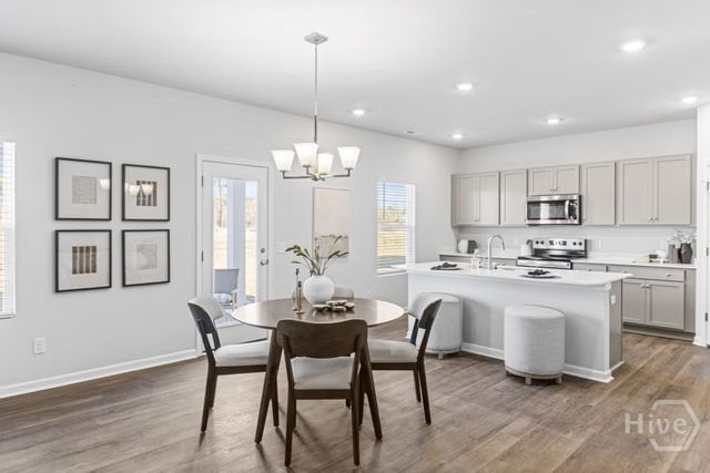 129 Wilderness Road, Savannah, GA 31302