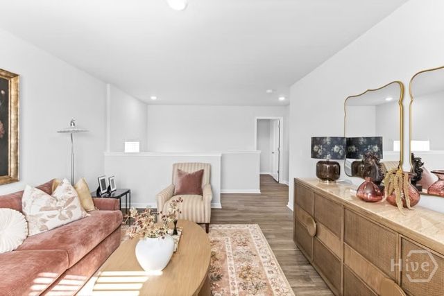 129 Wilderness Road, Savannah, GA 31302