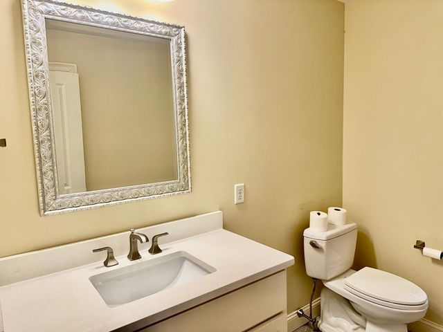 299 Cabot Street A, Newton, MA 02460