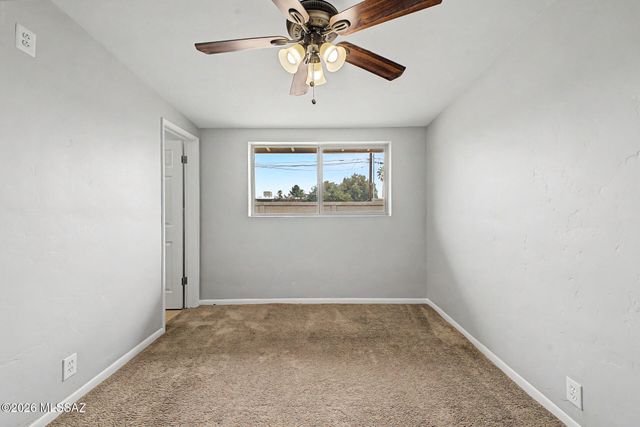 6676 E Calle Dened, Tucson, AZ 85710