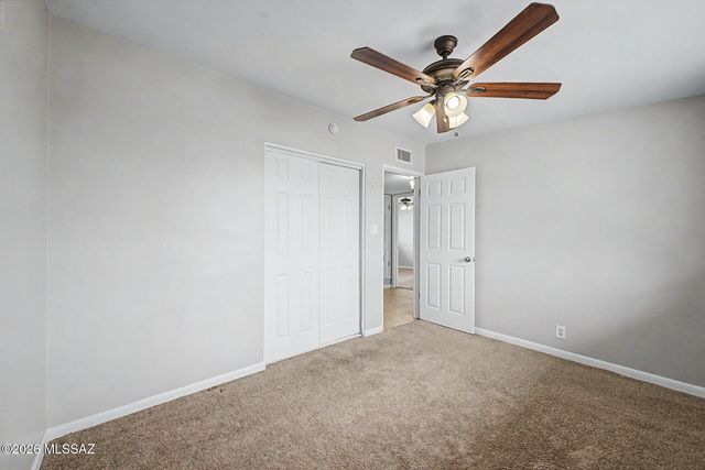 6676 E Calle Dened, Tucson, AZ 85710