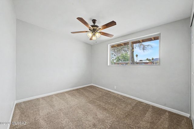 6676 E Calle Dened, Tucson, AZ 85710