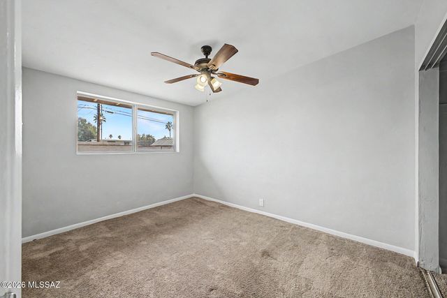 6676 E Calle Dened, Tucson, AZ 85710