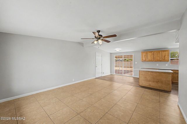 6676 E Calle Dened, Tucson, AZ 85710
